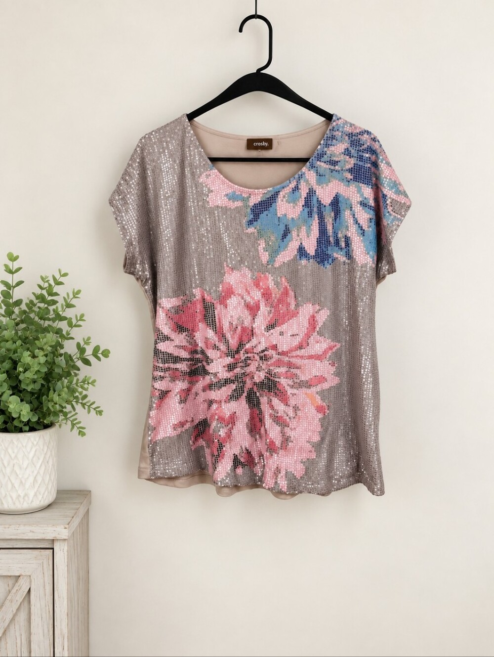 Crosby Women's Sequin Floral Top Size Medium
